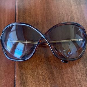 Tom Ford Bella Sunglasses